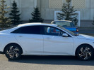 Hyundai Elantra 2024 года