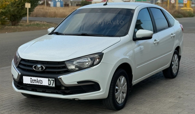 ВАЗ (Lada) Granta 2021 года