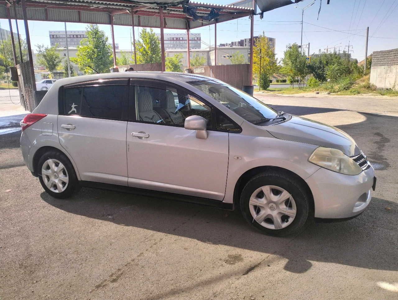 Nissan Tiida, 2008