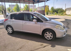 Nissan Tiida 2008 года