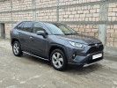 Toyota RAV4 2021 года