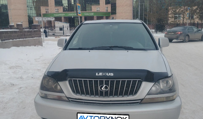 Lexus RX 2000 года