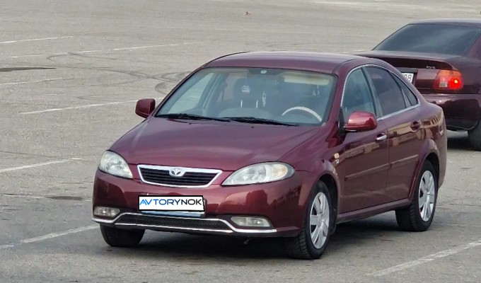 Daewoo Gentra 2014 года
