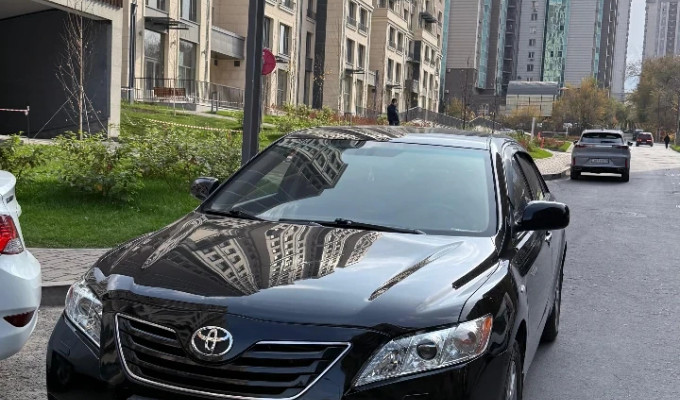Toyota Camry 2007 года