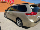 Toyota Sienna 2013 года