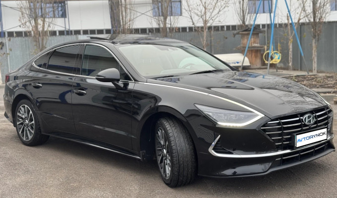 Hyundai Sonata 2020 года
