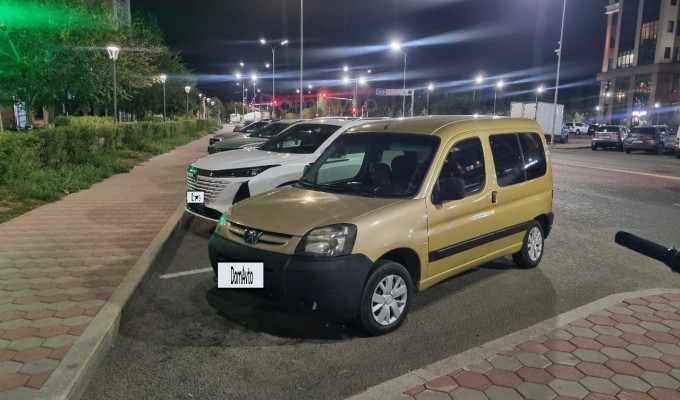 Peugeot Partner 2007 года