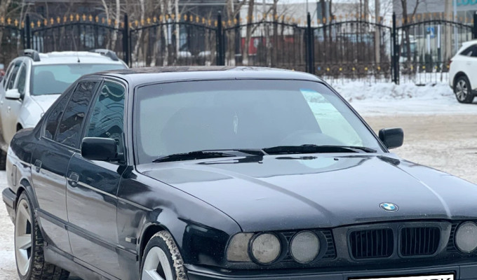 BMW 5 серия 1993 года