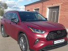 Toyota Highlander 2020 года