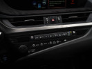 Lexus ES 2019 года