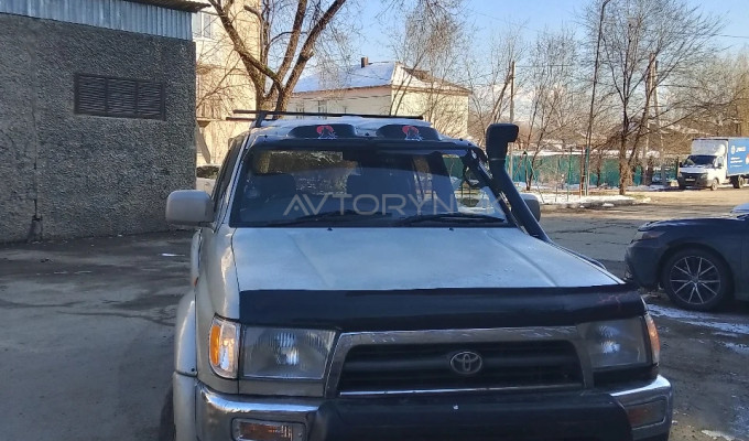 Toyota Hilux Surf 1996 года