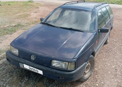 Volkswagen Passat 1993 года