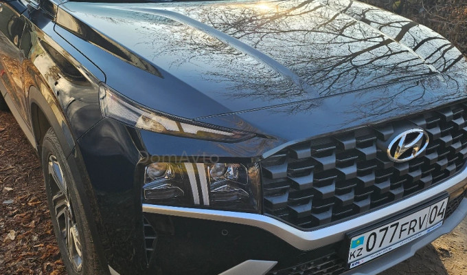 Hyundai Santa Fe 2023 года