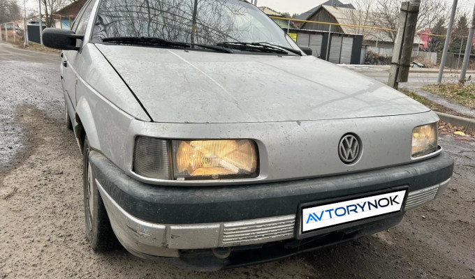 Volkswagen Passat 1992 года