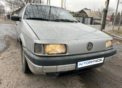 Volkswagen Passat 1992 года