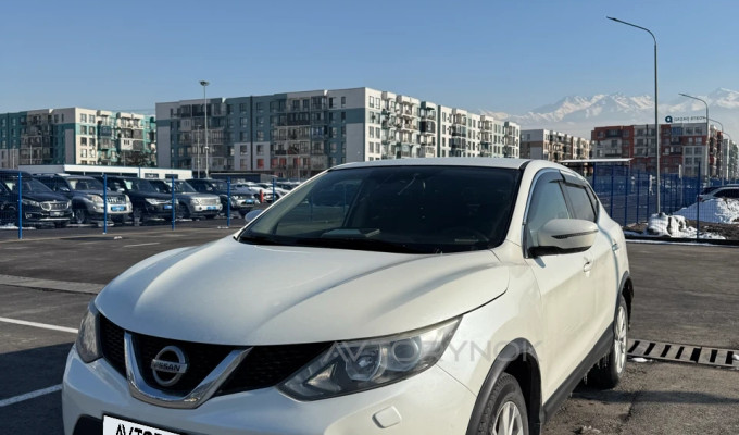 Nissan Qashqai 2015 года