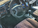 Toyota Avensis 2001 года