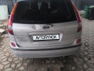 Nissan Almera Tino 2003 года