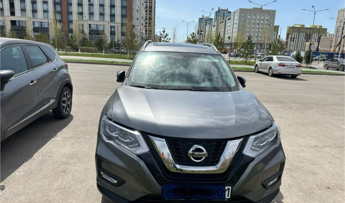 Nissan X-Trail 2021 года