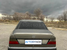 Mercedes-Benz E-Класс 1993 года
