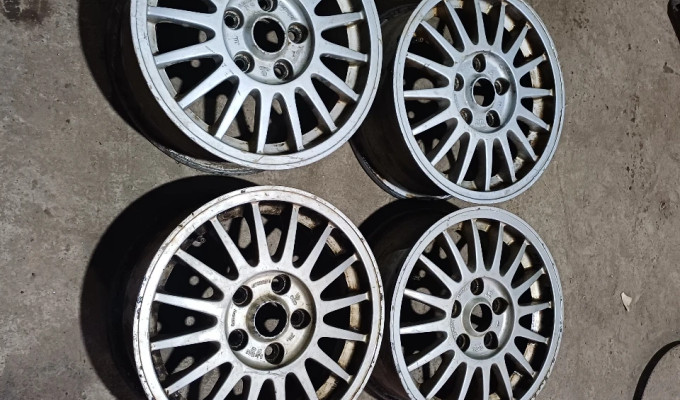 Диски на фольцваген  ауди