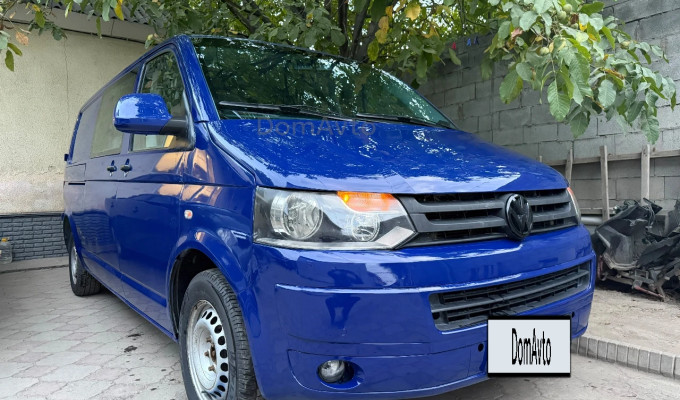 Volkswagen Transporter 2010 года