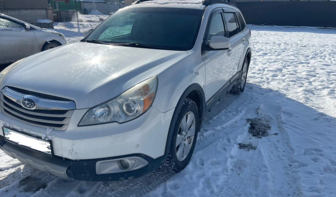 Subaru Outback 2011 года