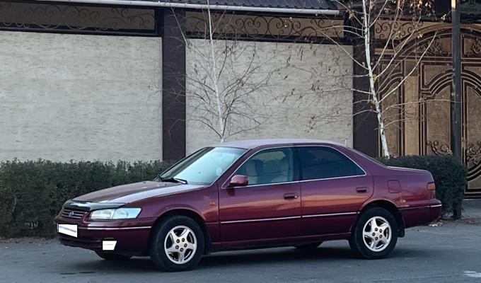 Toyota Camry 1997 года