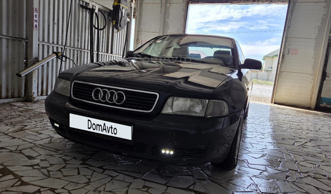 Audi A4 1997 года