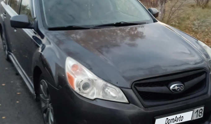 Subaru Legacy 2010 года
