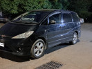 Toyota Estima 2003 года