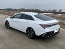 Hyundai Elantra 2024 года