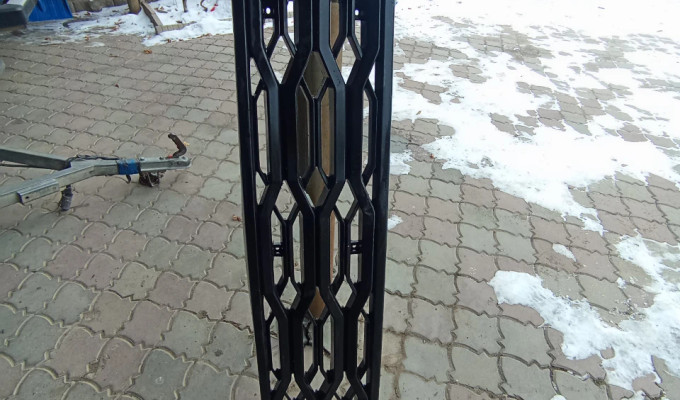 Продам решотку