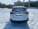 Toyota RAV4 2015 года