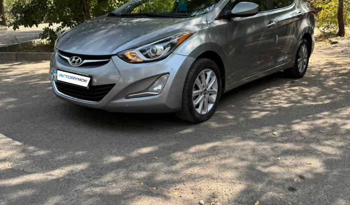 Hyundai Elantra 2014 года