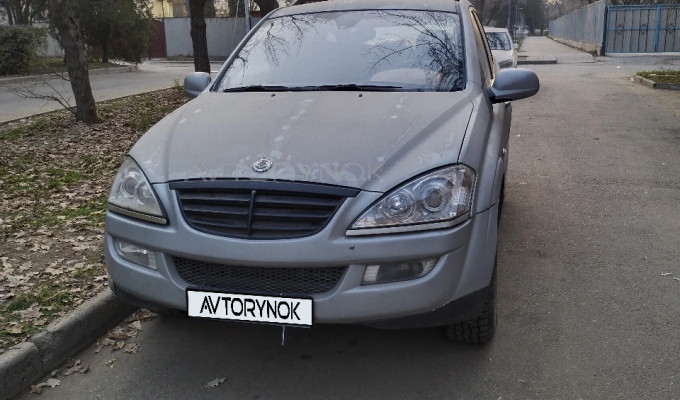 SsangYong Kyron 2010 года