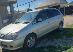 Toyota Nadia 1999 года