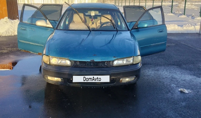Mazda Cronos 1992 года