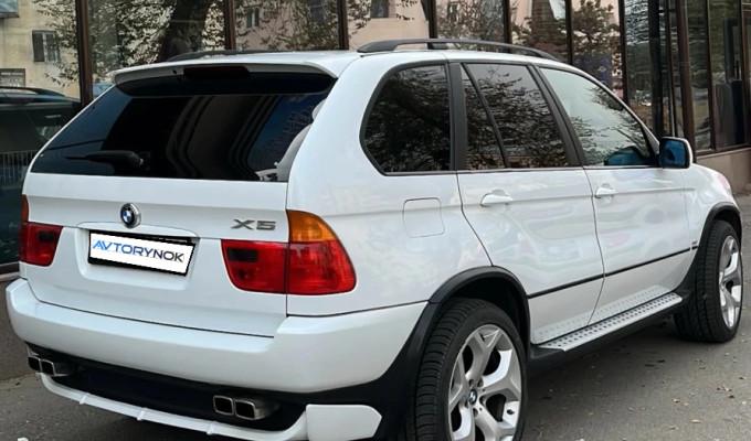 BMW X5 2002 года