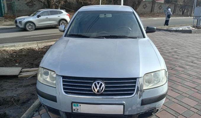 Volkswagen Passat 2001 года