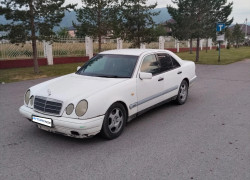 Mercedes-Benz E-Класс 1996 года