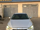 Hyundai Elantra 2017 года