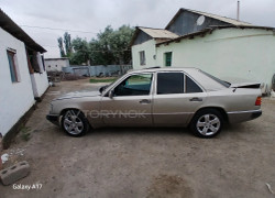 Mercedes-Benz E-Класс 1992 года