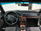 Mercedes-Benz E-Класс 1992 года