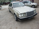 Mercedes-Benz E-Класс 1992 года