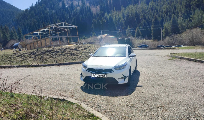 Kia Cee'd 2023 года