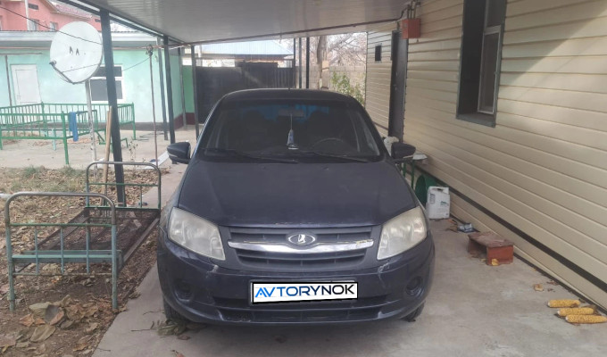 ВАЗ (Lada) Granta 2012 года