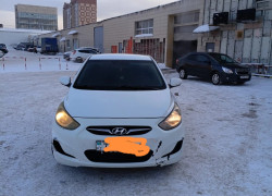 Hyundai Accent 2012 года