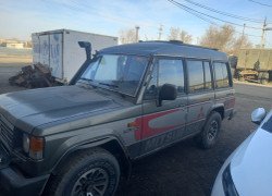 Mitsubishi Pajero 1989 года