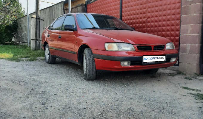 Toyota Carina E 1996 года